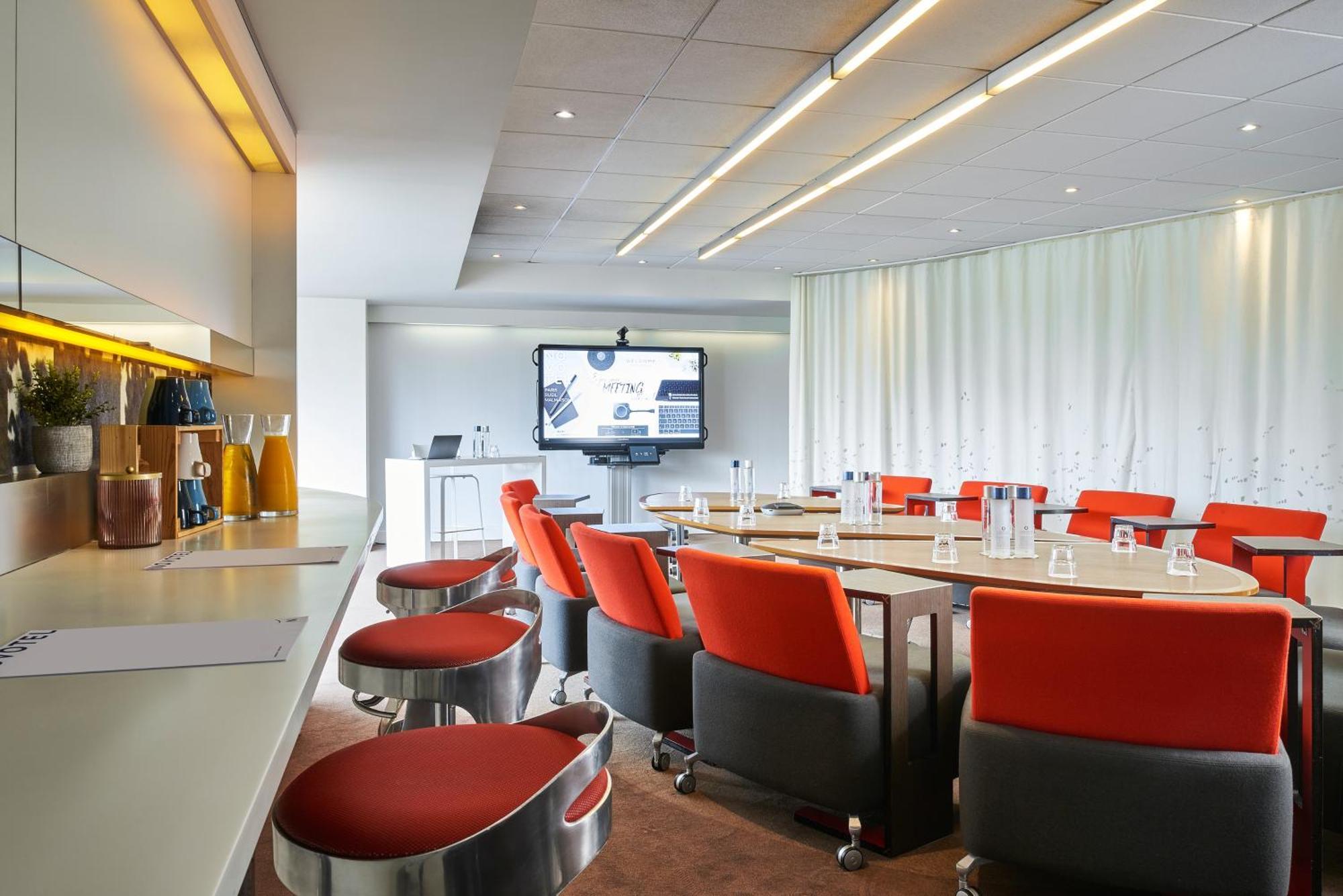 Novotel Paris Rueil Malmaison Exteriér fotografie
