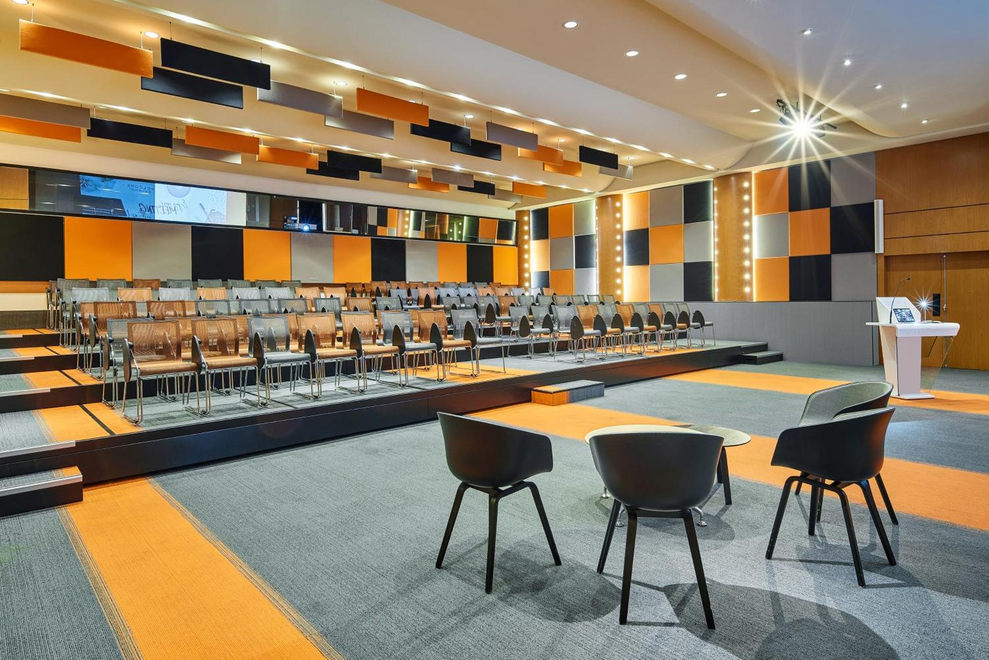 Novotel Paris Rueil Malmaison Exteriér fotografie